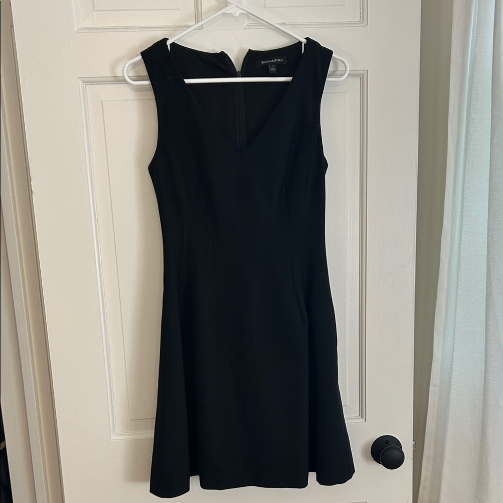 Banana Republic Black V-Neck Mini Dress